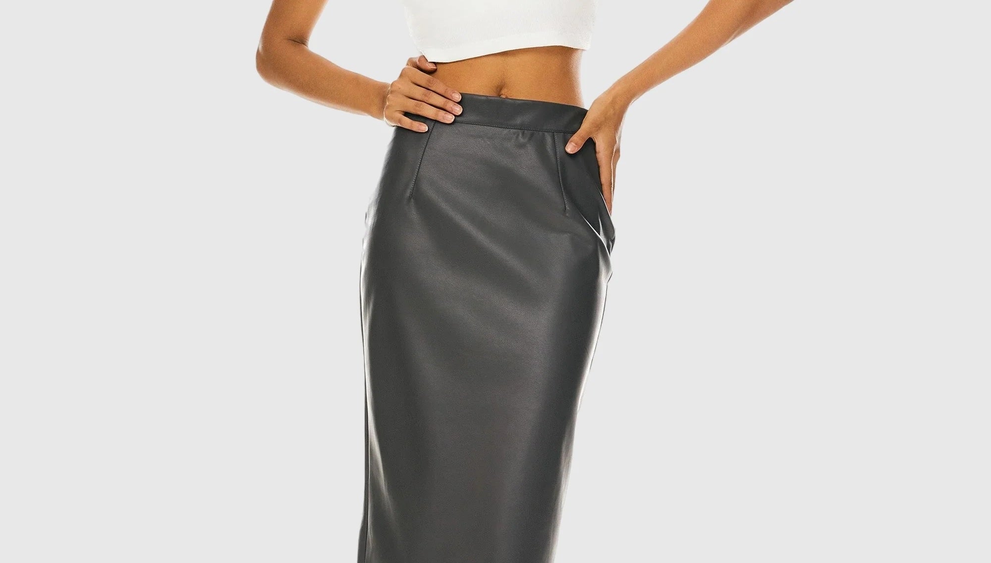 How to Care for Your Leather Skirt: A Complete Guide – Orolay