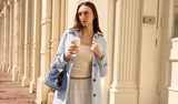 El Dúo Perfecto: Conjuntos de Pantalones de Lino y Gabardina para un Estilo sin Esfuerzo