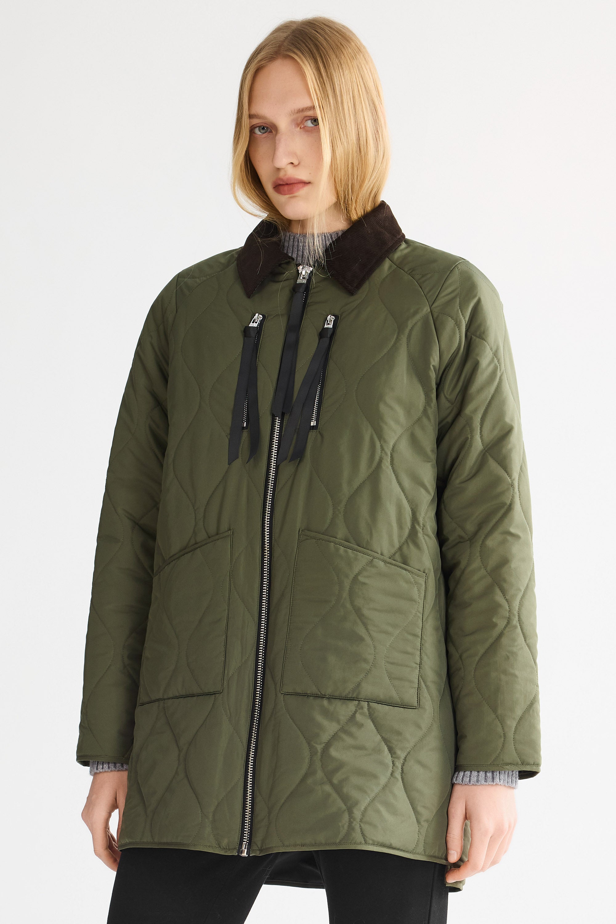 092 Universe® Lightweight Jacket with Corduroy Collar #color_green