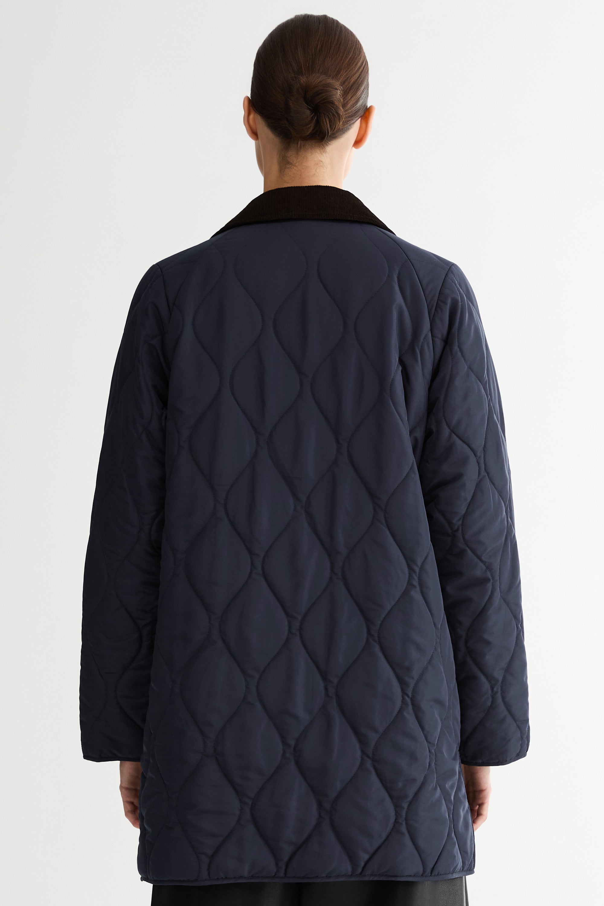 092 Universe® Lightweight Jacket with Corduroy Collar #color_navy