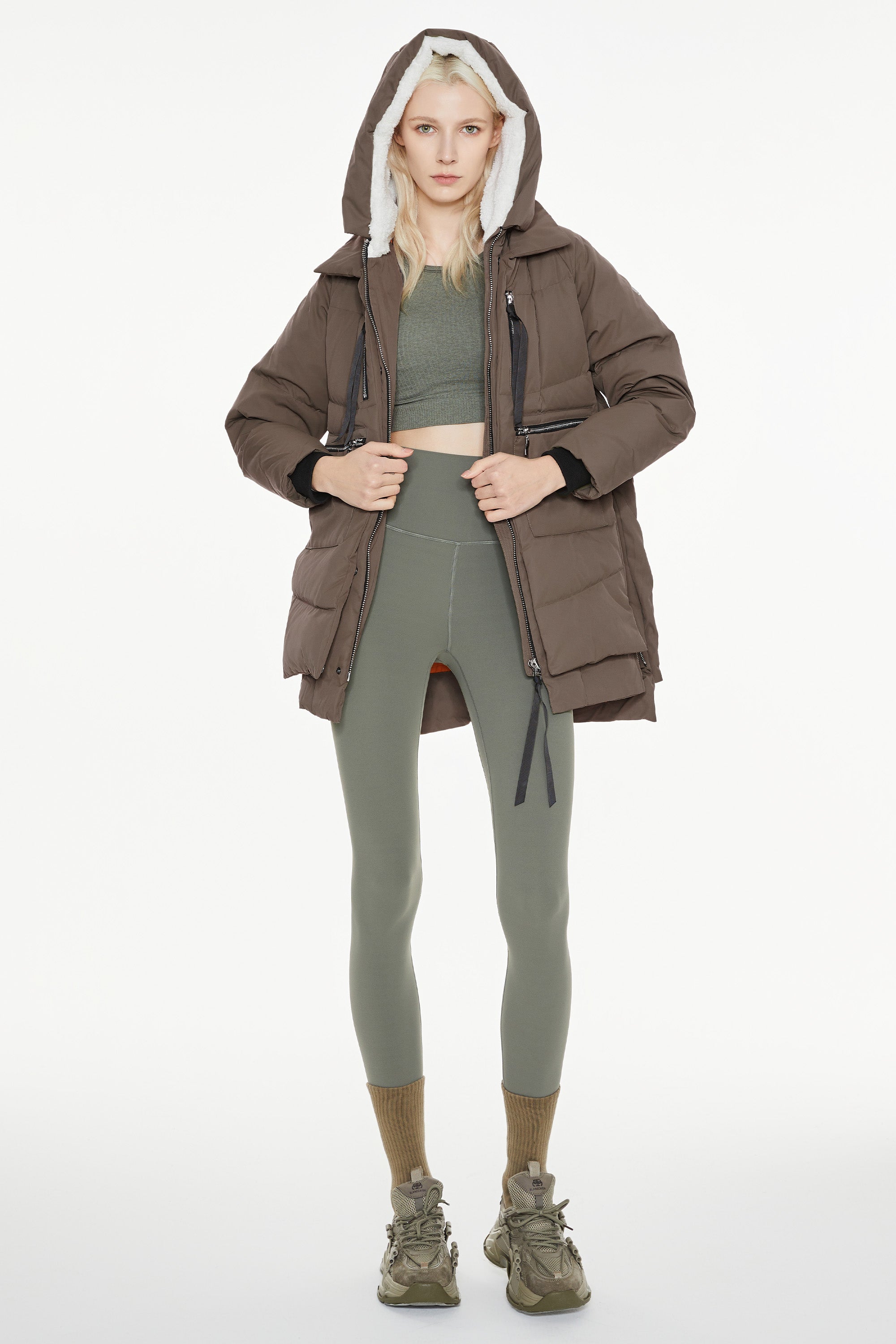 Orolay 092 Classics Women's Thickened Down Jacket #color_coffee