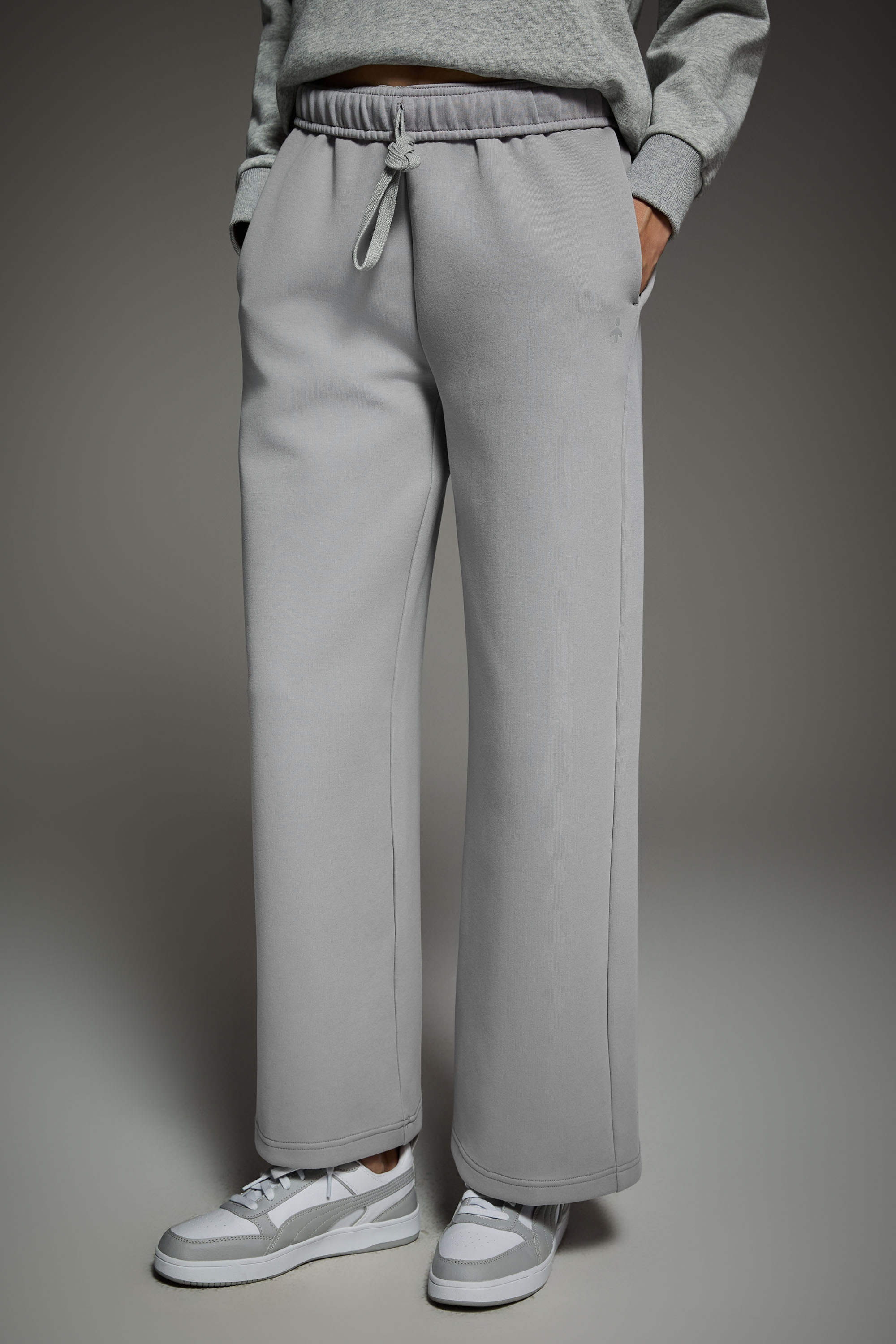 OROLAY Air Layer Wide-Leg Sweatpants #color_gray