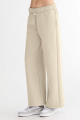 OROLAY Air Layer Wide-Leg Sweatpants #color_khaki