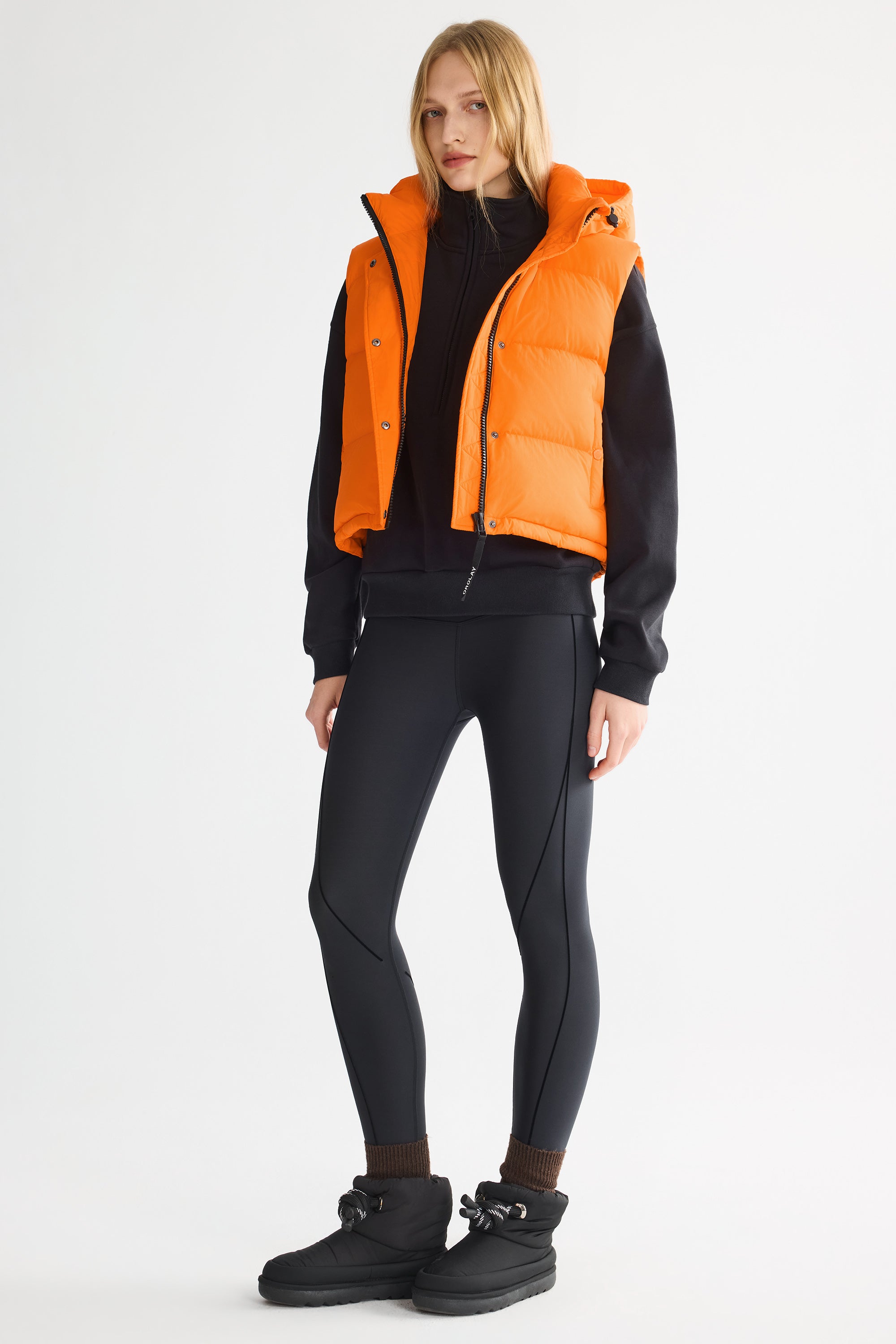 Orolay-Aurora Hooded Puffer Vest-#color_Bright Marigold