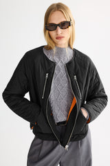 OROLAY 092 Universe® Lightweight Quilted Jacket #color_black