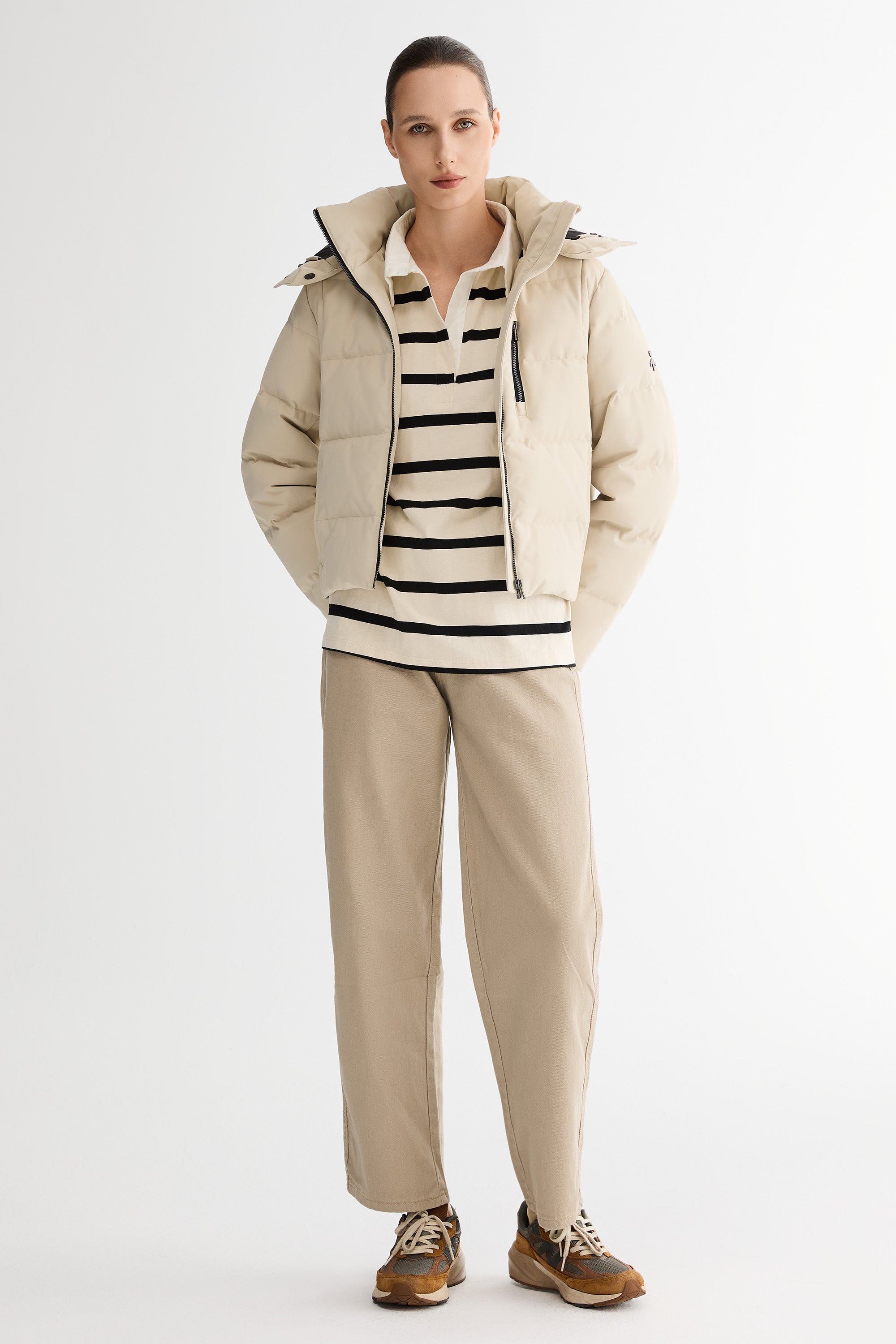 CityForm Short Detachable Hood Down Jacket orolay #color_beige