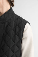 Classic Barn Lightweight Vest #color_black