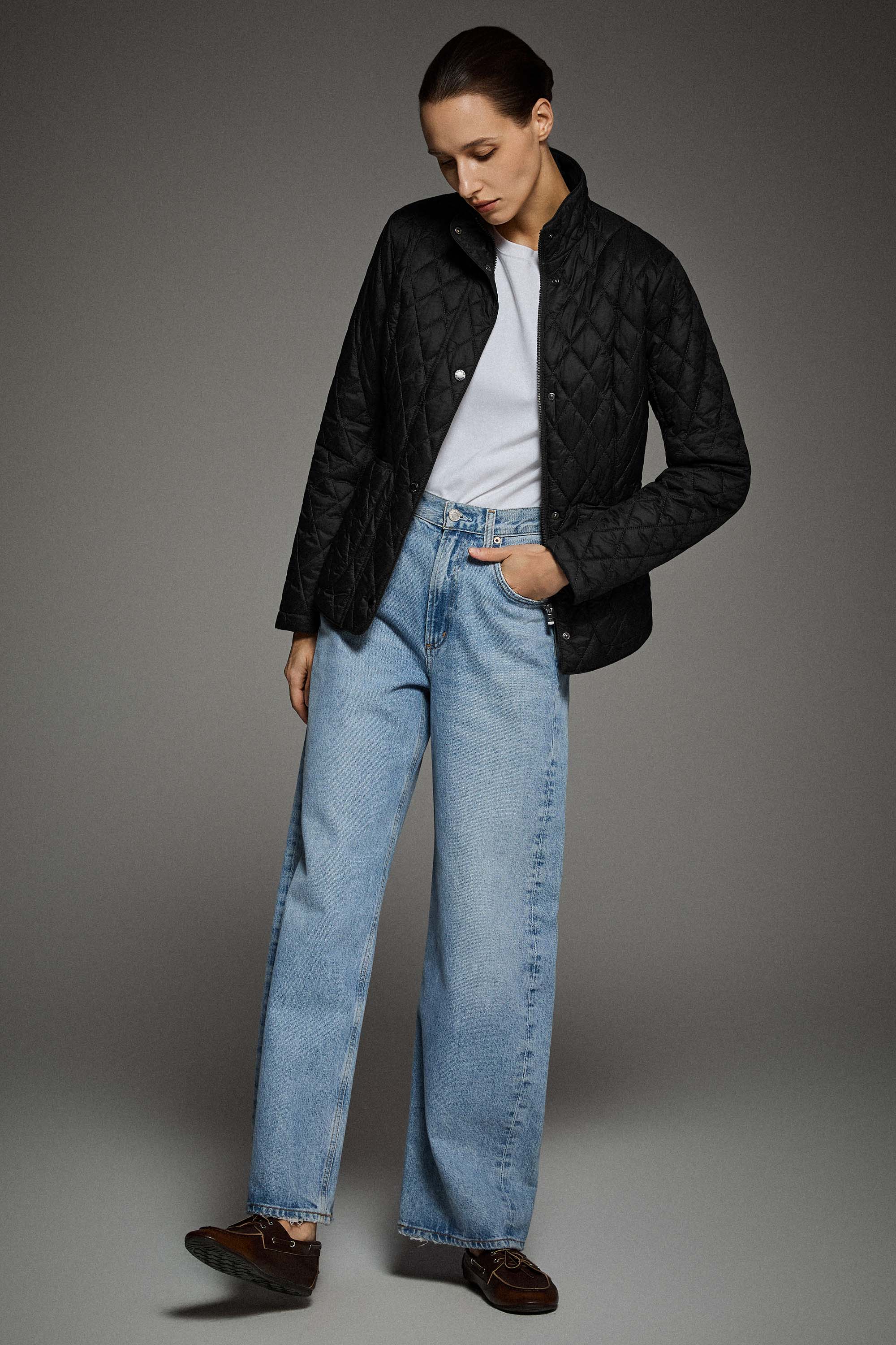 Classic Slim-Fit Lightweight Jacket #color_black