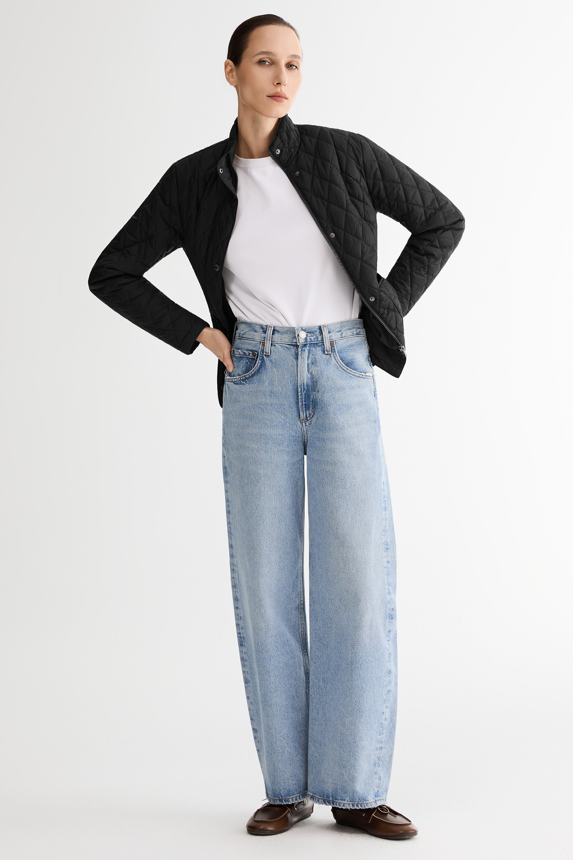 Classic Slim-Fit Lightweight Jacket #color_black