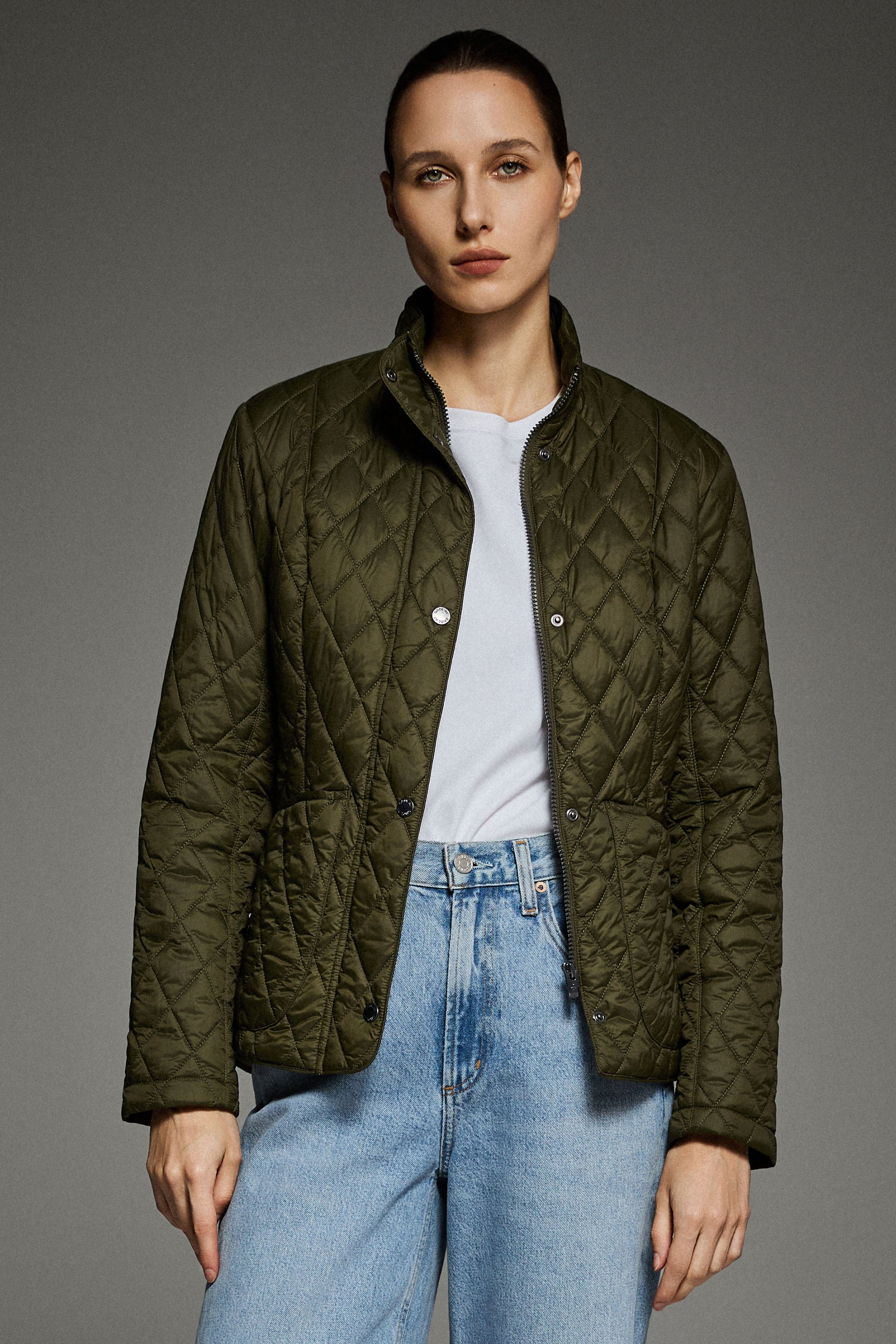Classic Slim-Fit Lightweight Jacket #color_olive