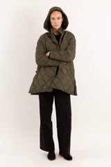 Orolay Oversized Quilted Puffer Jacket Lightweight with Pockets #color_green 