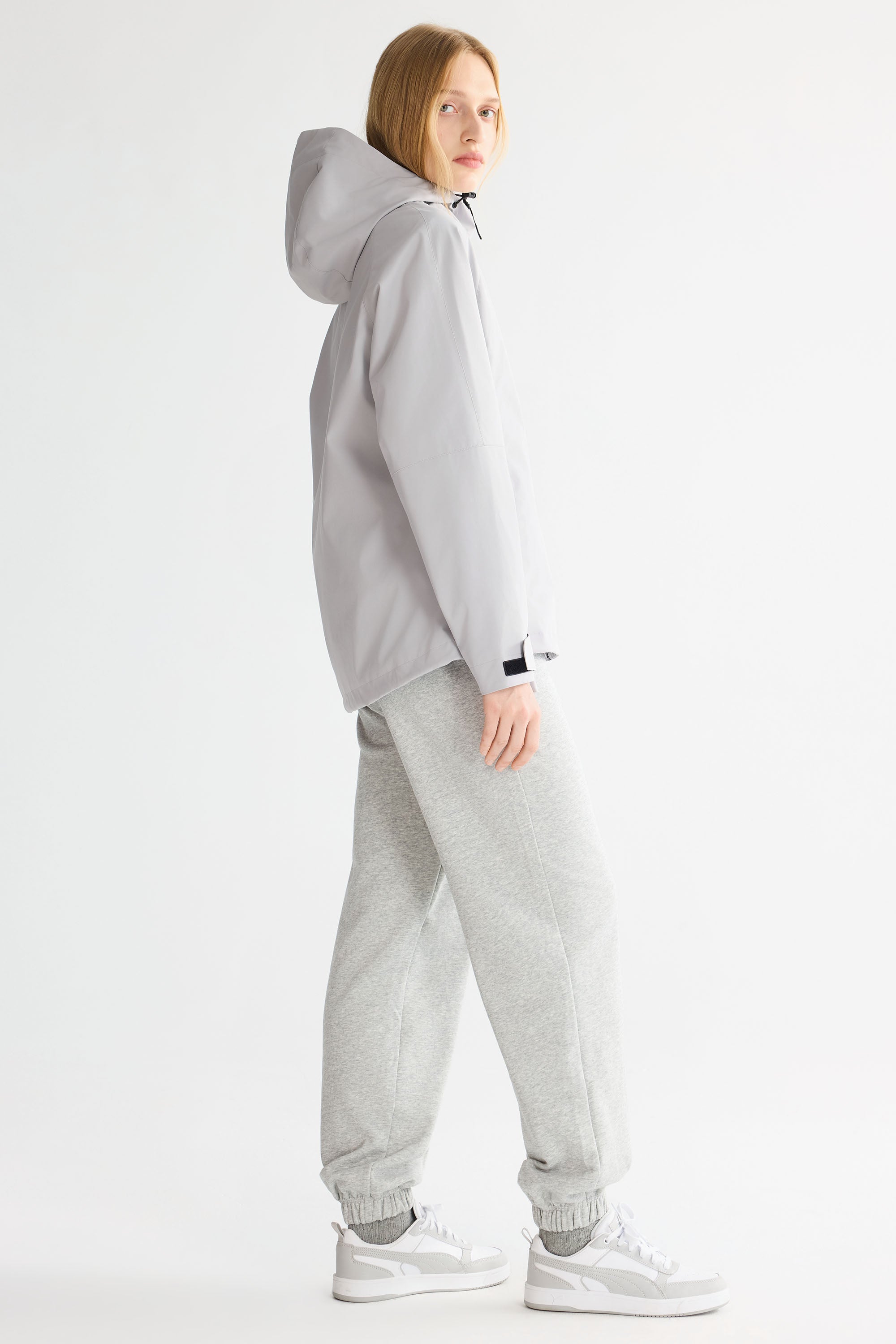 OROLAY Zip Up Rain Jacket Lightweight Hooded Windbreaker #color_gray