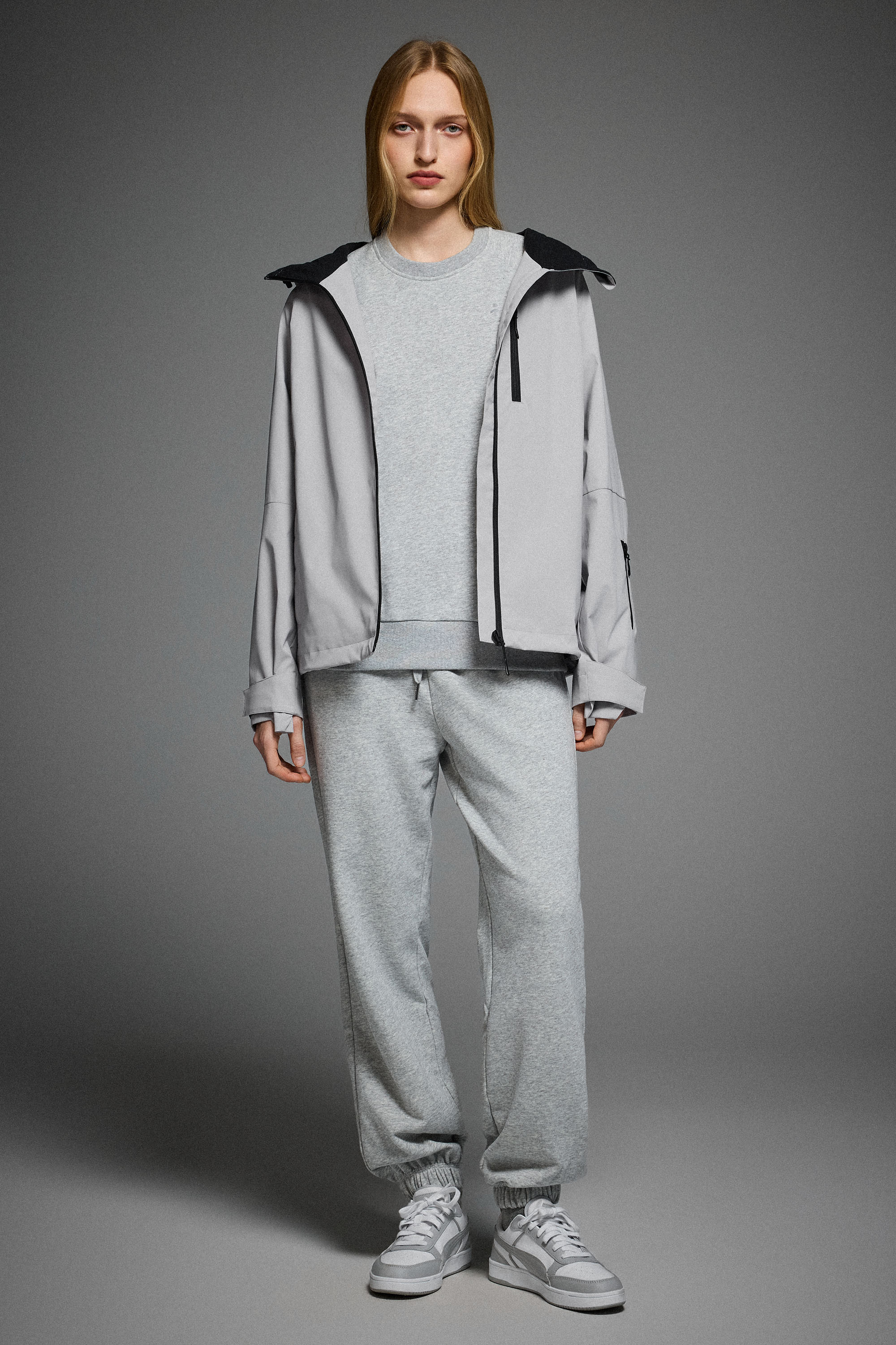 OROLAY Zip Up Rain Jacket Lightweight Hooded Windbreaker #color_gray