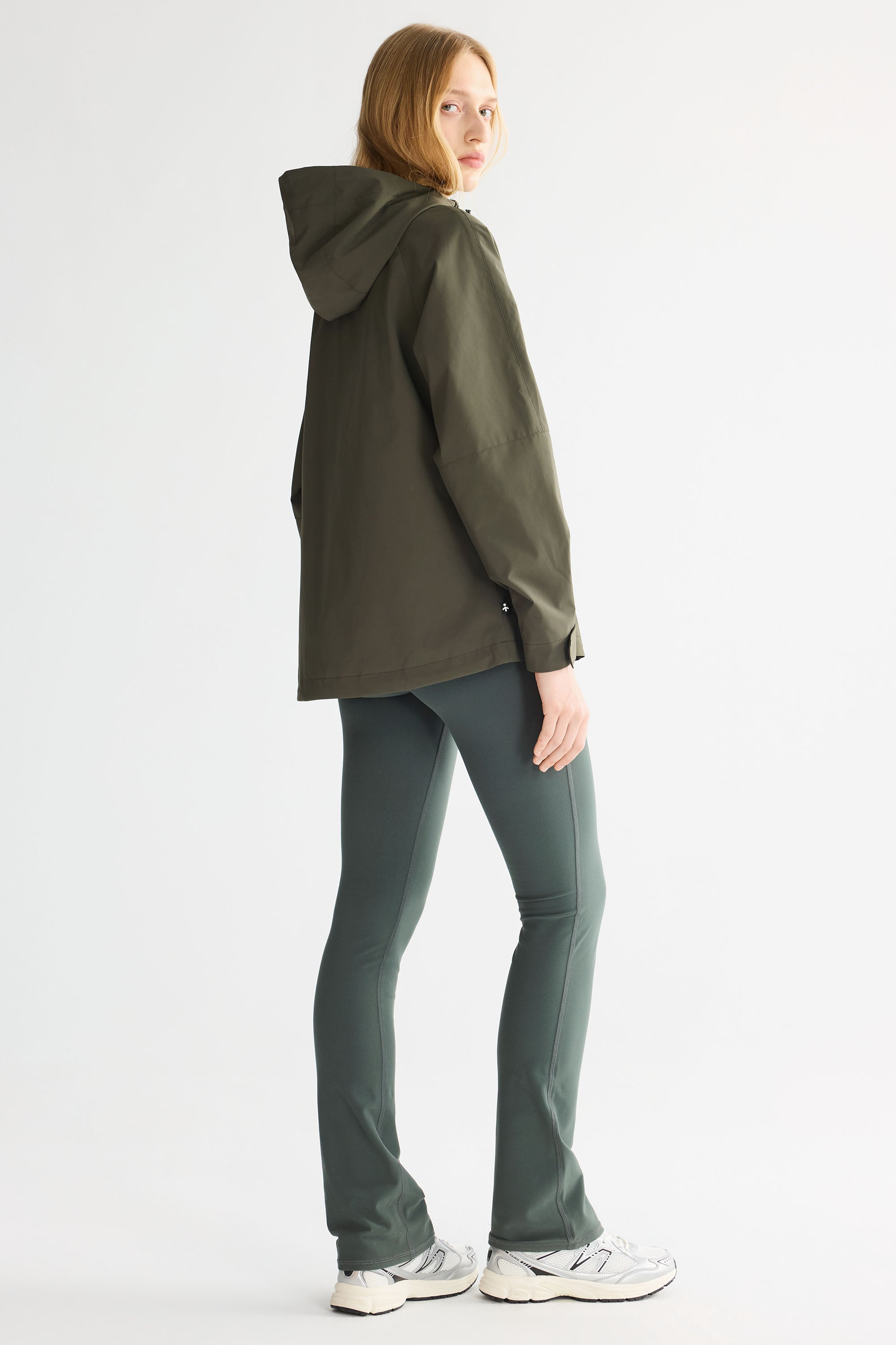 OROLAY Zip Up Rain Jacket Lightweight Hooded Windbreaker #color_olive