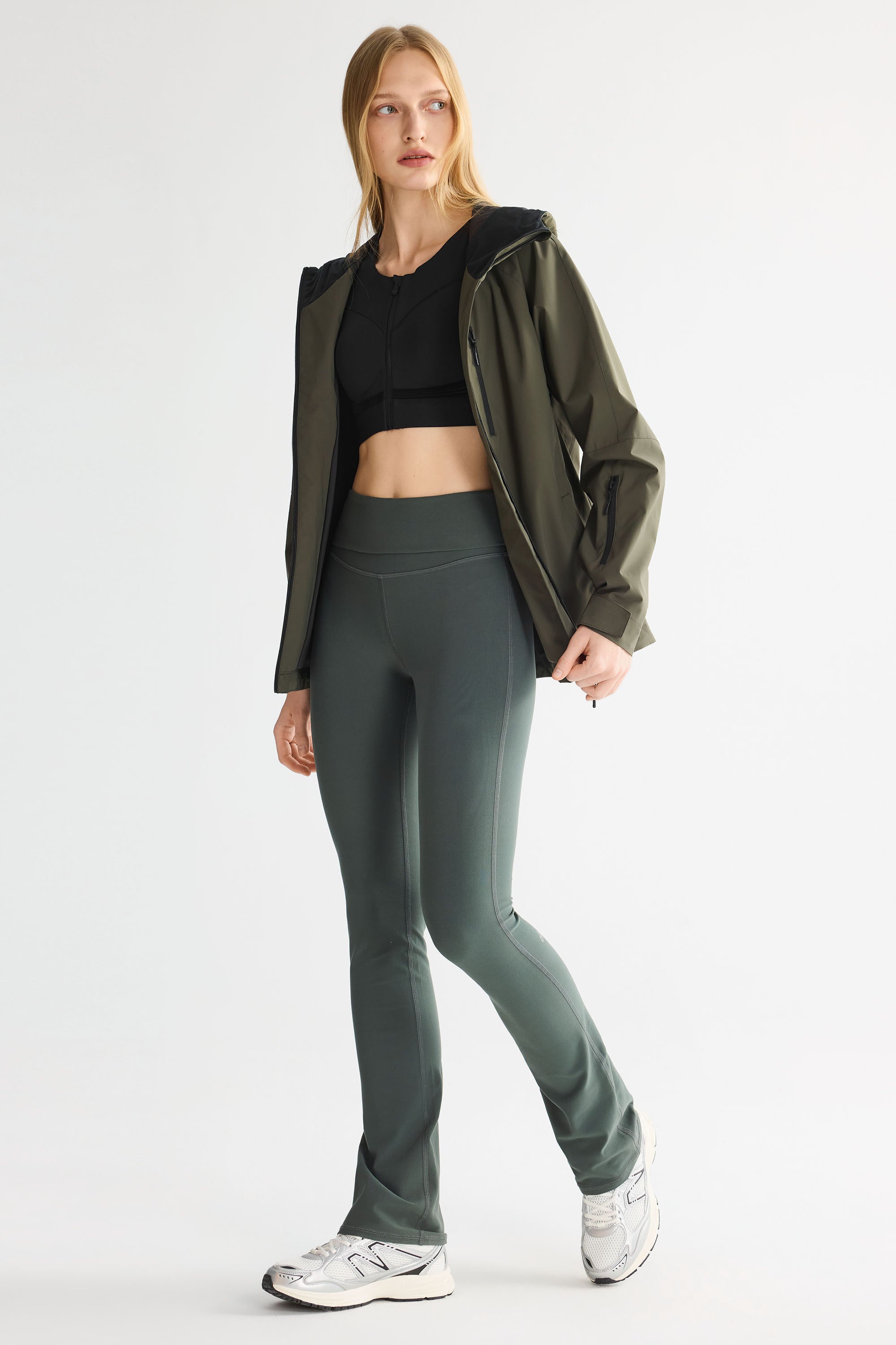 OROLAY Zip Up Rain Jacket Lightweight Hooded Windbreaker #color_olive