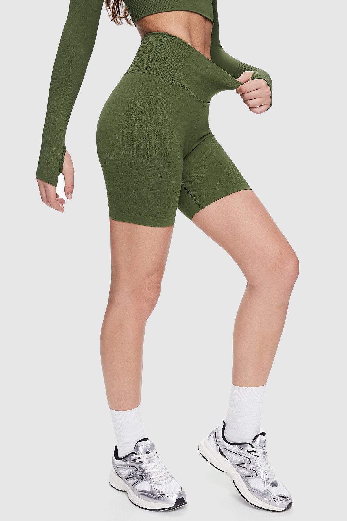 Seamless Mid waist Yoga Shorts