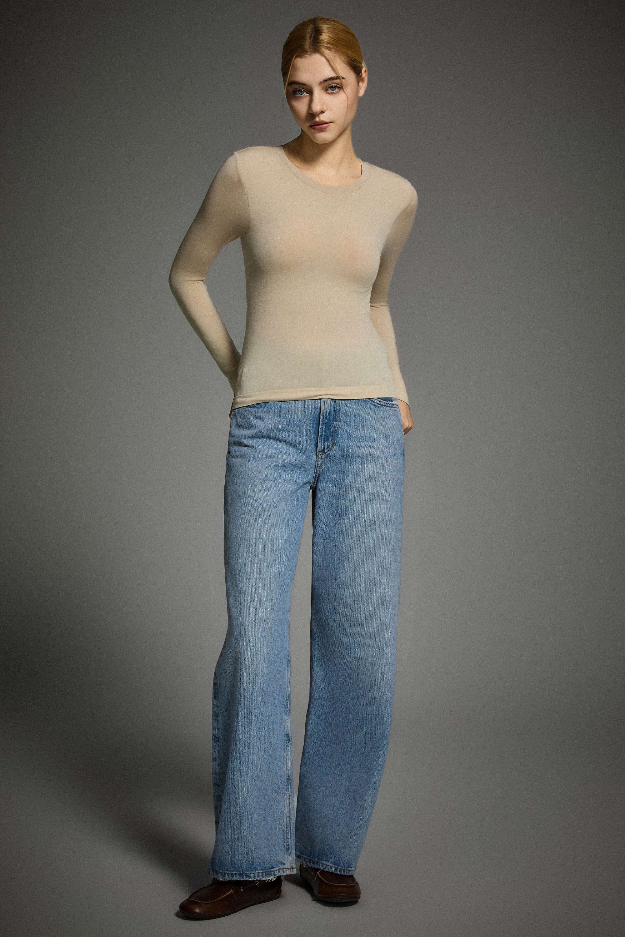 Padded Knit T-shirt OROLAY #color_beige