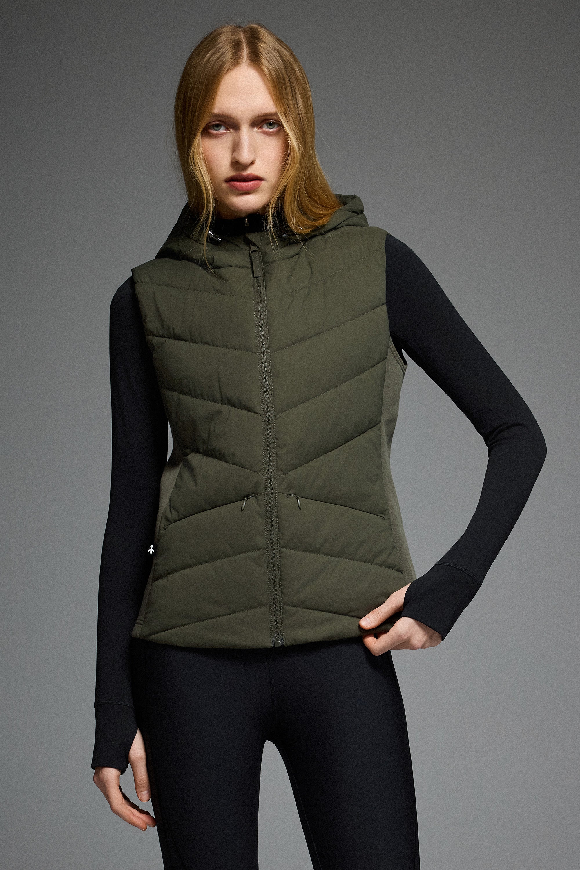 Orolay Quilted Vest with SLim-Fit Waist Design #color_Olive