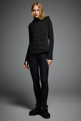 Orolay Quilted Vest with SLim-Fit Waist Design #color_black