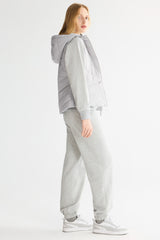 Orolay Quilted Vest with SLim-Fit Waist Design #color_gray