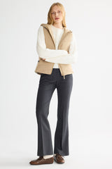 Orolay Quilted Vest with SLim-Fit Waist Design #color_khaki