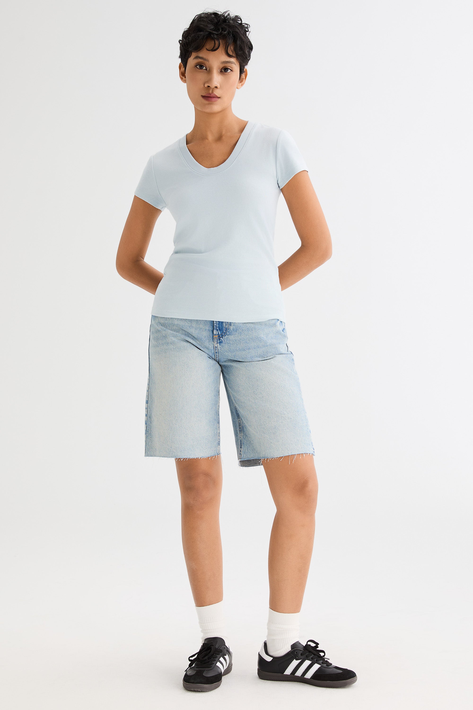 orolay Slim-Fit Crew Neck Stretch Knit T-Shirt #color_light blue