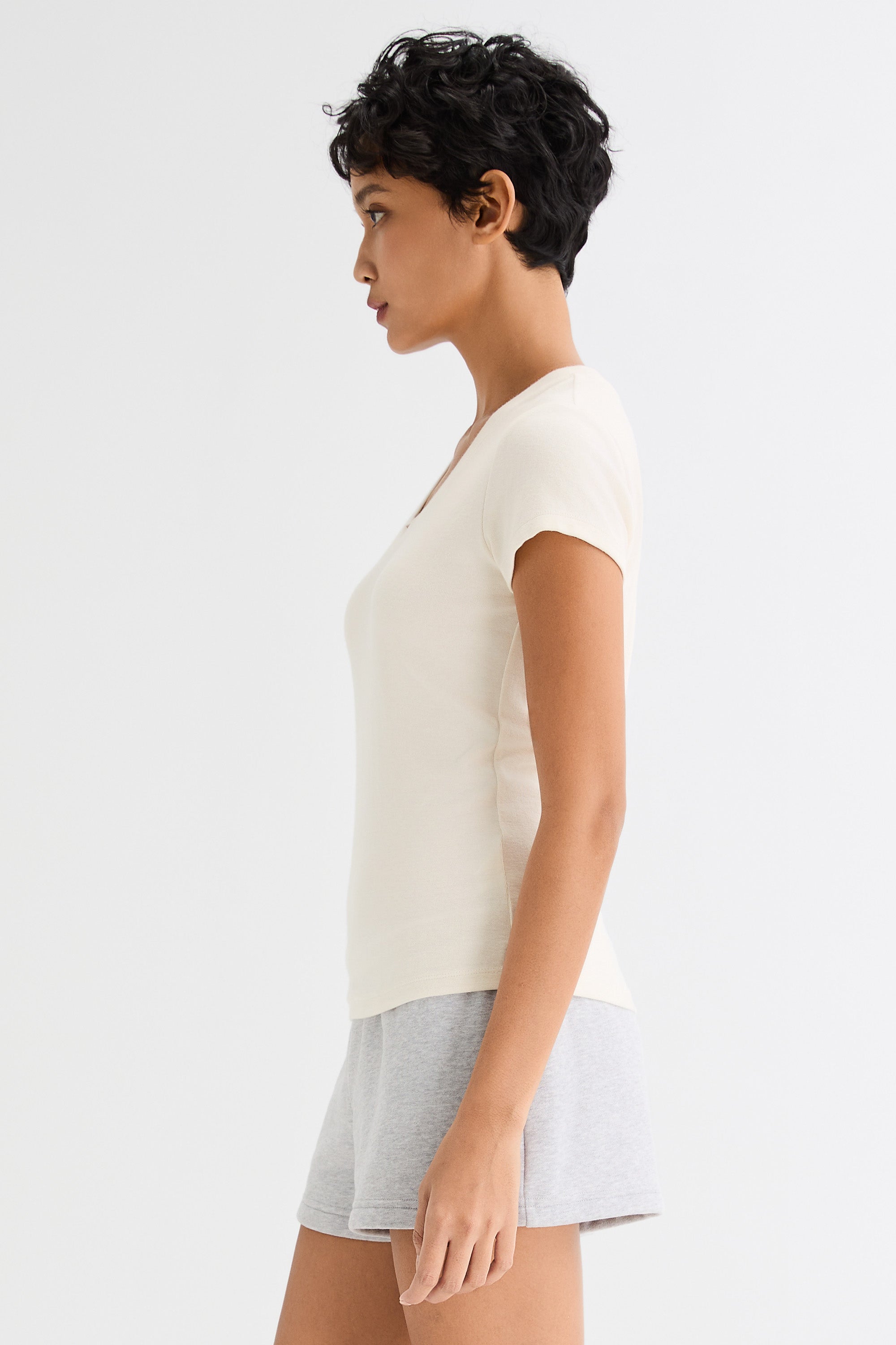 orolay Slim-Fit Crew Neck Stretch Knit T-Shirt #color_soft white