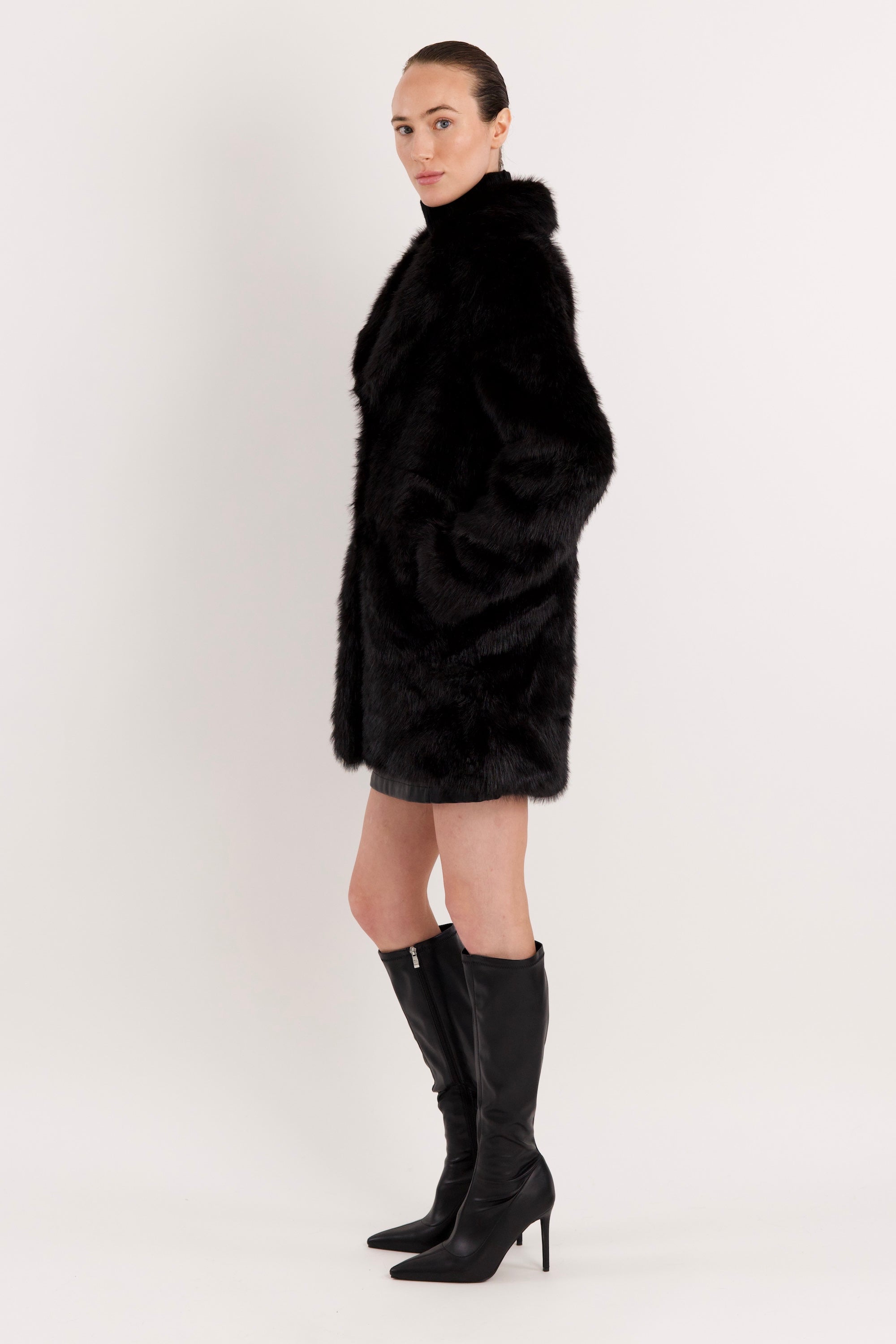Mid-Length Faux Fur Coat orolay #color_black
