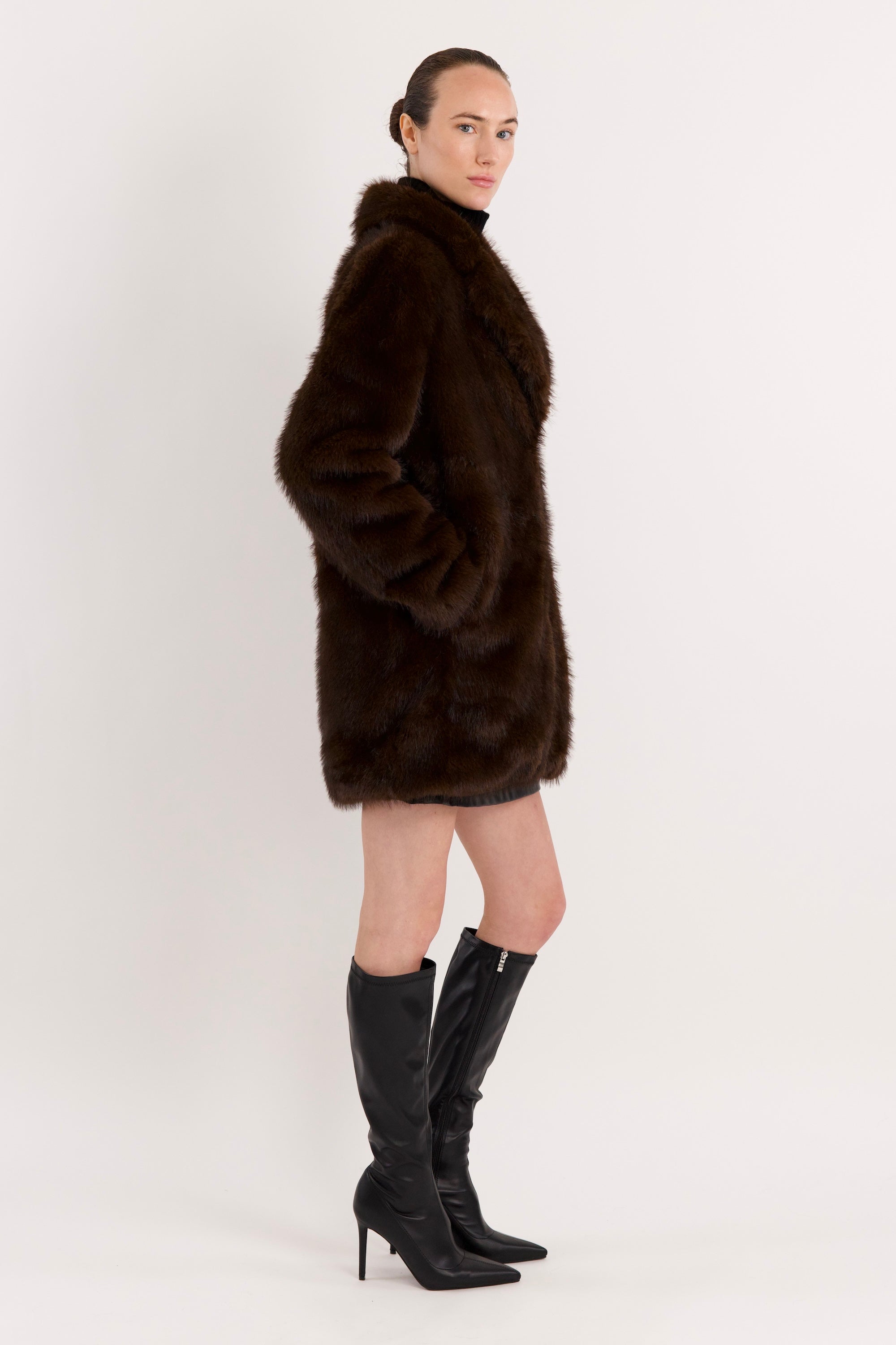 Mid-Length Faux Fur Coat orolay #color_coffee