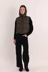 Orolay-Aurora Hooded Puffer Vest-#color_Charisma,black,Bright Marigold,Lightyellow,coffee,gray,army green