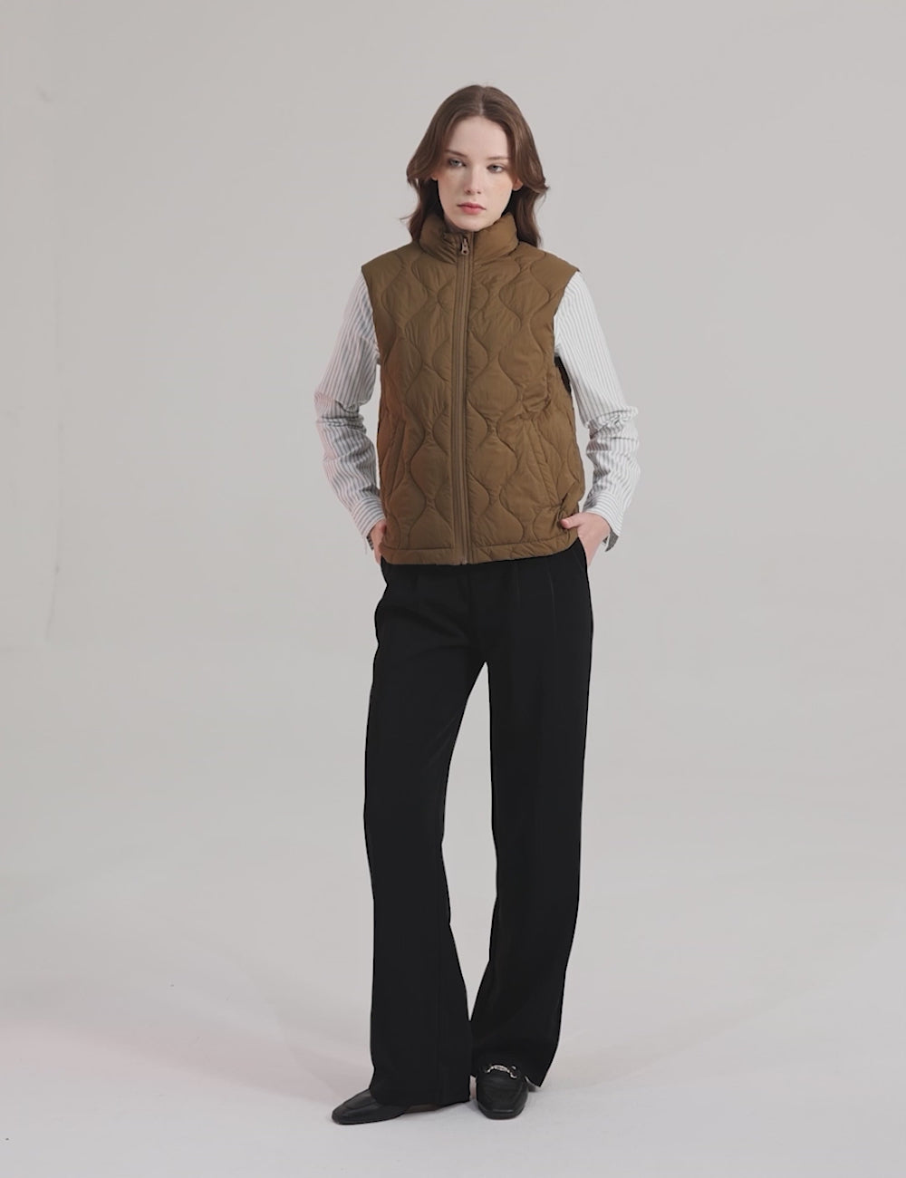 OROLAY Cropped Puffer Vest Zip Up Lightweight #color_beige,black,coffee