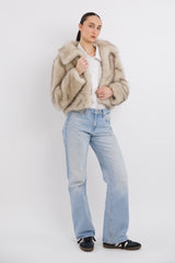 Orolay Cropped Faux Fur Coat #color_beige