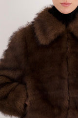 Orolay Cropped Faux Fur Coat #color_coffee